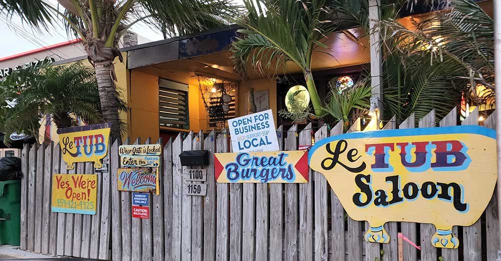 LeTub Saloon Entrance